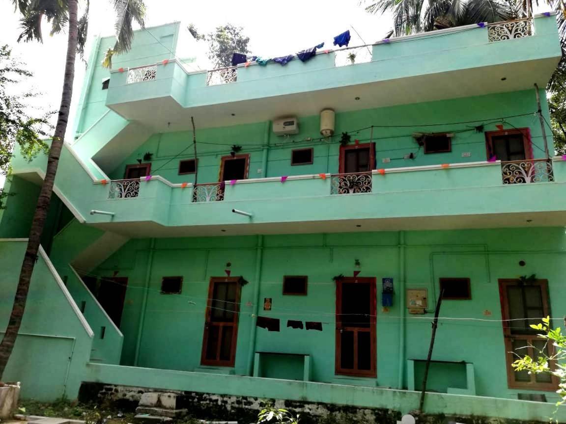Sri Shankaraa Guest House Tiruvannamalai Exterior photo